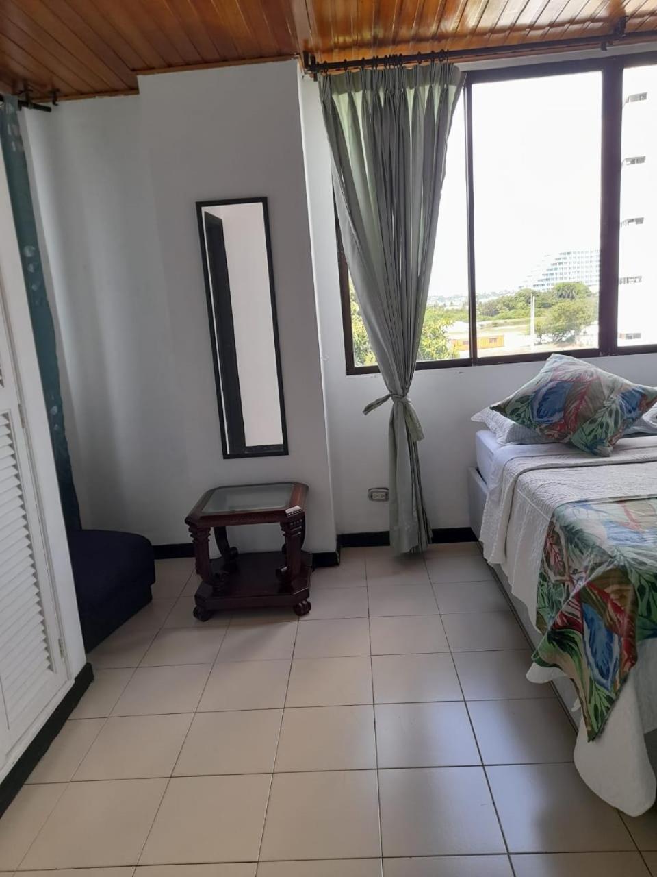 Apartahotel Isla Fuerte Piso 4 Cartagena Bilik gambar